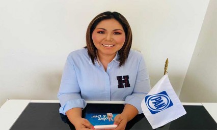 Por unas horas pide licencia Genoveva Huerta para buscar una diputación plurinominal 