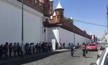 Llama Rivera a Barbosa para tomar cartas en el asunto sobre el abusivo desalojo de oficinas de Atención al Migrante