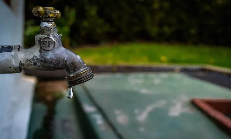 Tras apagón en Puebla 19 colonias se quedan sin agua potable
