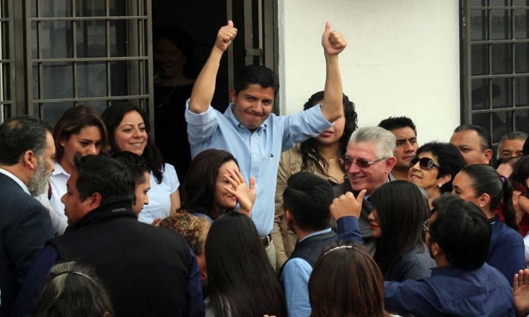 Genoveva Huerta exige al PAN respaldar candidatura de Eduardo Rivera 