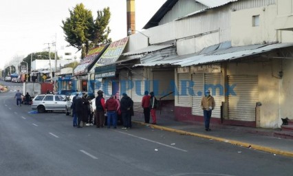 Entre inconformidades y aprobaciones, locatarios del Mercado Amalucan por su remodelación 