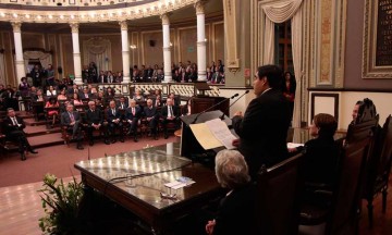 Renuncias y despidos en gabinete de Barbosa generan inestabilidad a Puebla, indica politólogo de la Ibero