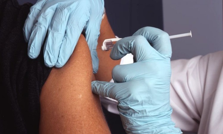 Quedan disponibles turnos para vacuna contra el Covid-19 en 8 municipios de Puebla 