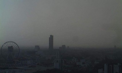 ¿Qué causó el efecto “calima” que opacó el cielo de Puebla? 