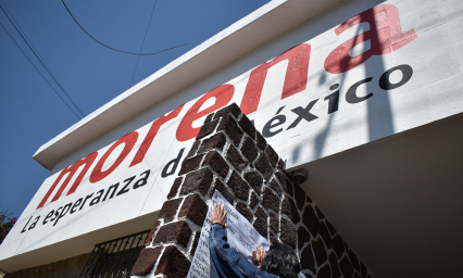 Entre exmorenovallistas y más reelecciones, los candidatos de Morena a las alcaldías de Puebla  