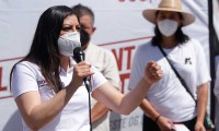 Denuncia Claudia Rivera boicot de Biestro en su contra 