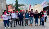 Toño López buscará regular los precios de la canasta básica en Puebla