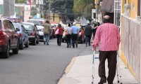 Modificación a la logística de vacunación de la segunda dosis continúa siendo inservible en algunos puntos de la ciudad de Puebla 
