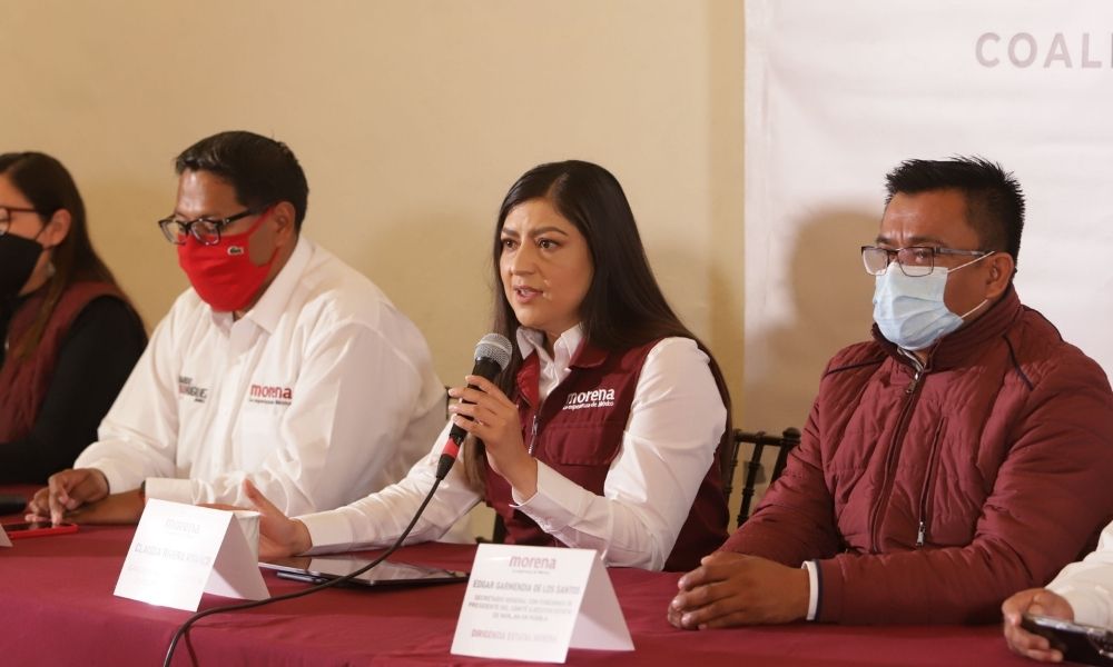 Ofrece Claudia Rivera regularizar 290 asentamientos humanos en caso de ganar 