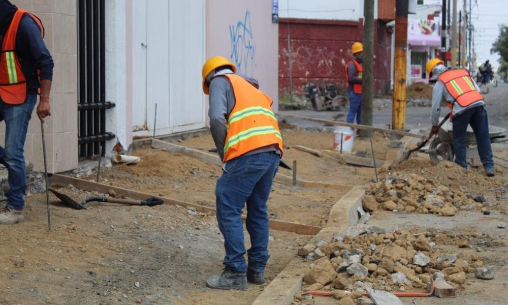Continúa rehabilitación y construcción de nuevas vialidades en Puebla