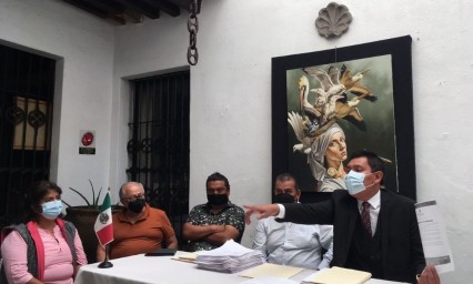 Denunciarán penalmente locatarios de Amalucan a Claudia Rivera y funcionarios 