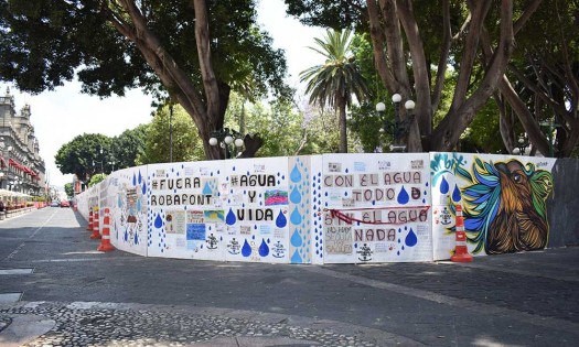 Será el 5 de julio cuando por fin retiren muro que rodea el zócalo 