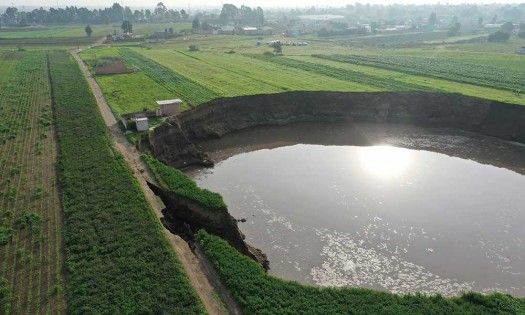 Falla natural y no por sobre explotación de agua, dice Conagua acerca de la formación del socavón en Zacatepec