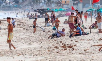 Empiezan los contagios, viajan 500 estudiantes poblanos a Cancún y detectan 30 casos positivos de COVID