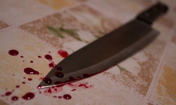Presencia mujer el suicidio de su hijo 