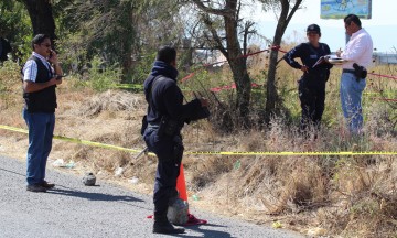 Hallan cadáver de mujer en zanja de Cuautlancingo