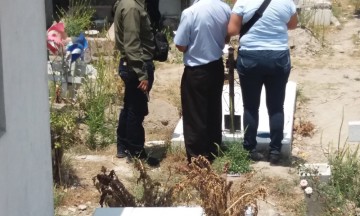 Hallan una mano en panteón