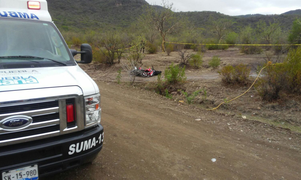 Hallan muerto a motociclista en Ocoyucan