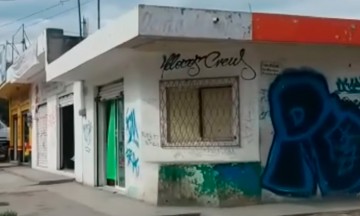 Violan a empleada de tienda naturista durante asalto