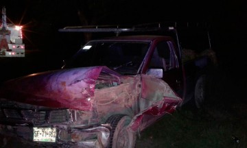 Impactan dos naves sobre la federal Puebla-Tehuacán