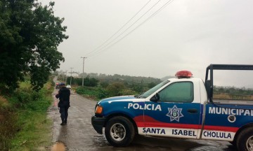 Botan en Cholula un cadáver esposado