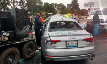 Muere conductor de Audi en autopista México-Puebla