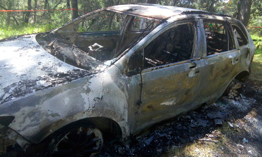 Hallan cuerpos calcinados dentro de camioneta en Tlahuapan