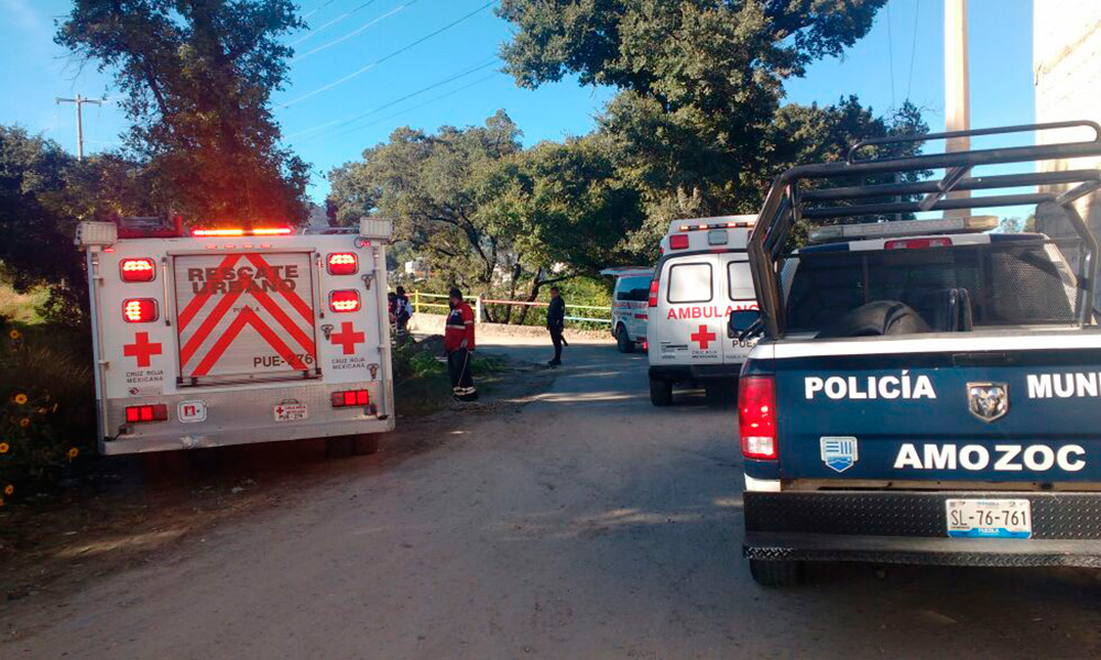 Acaba taxista en una barranca tras asalto