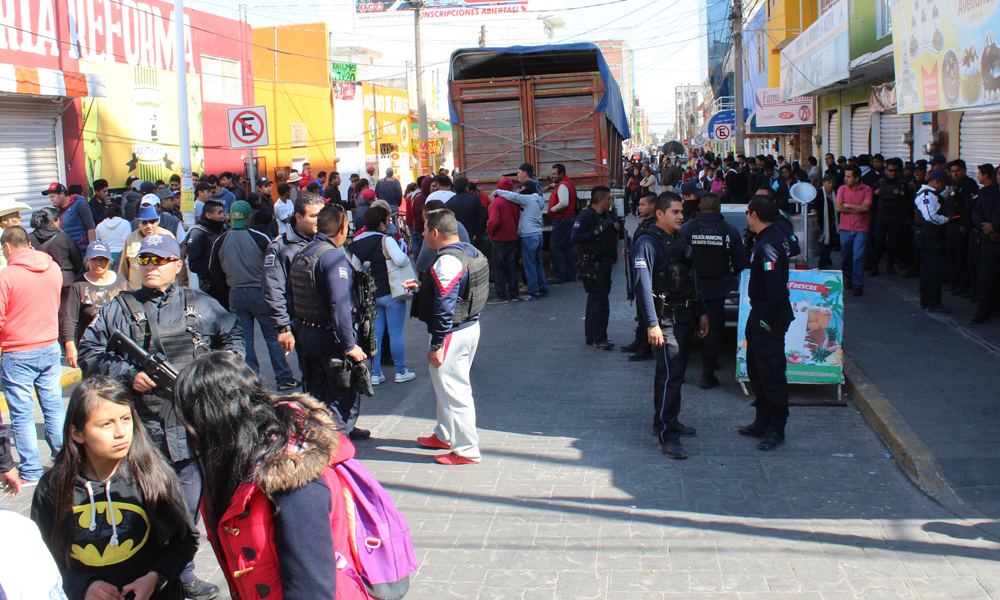 Intento de desalojo deja un herido de bala y dos mujeres golpeadas