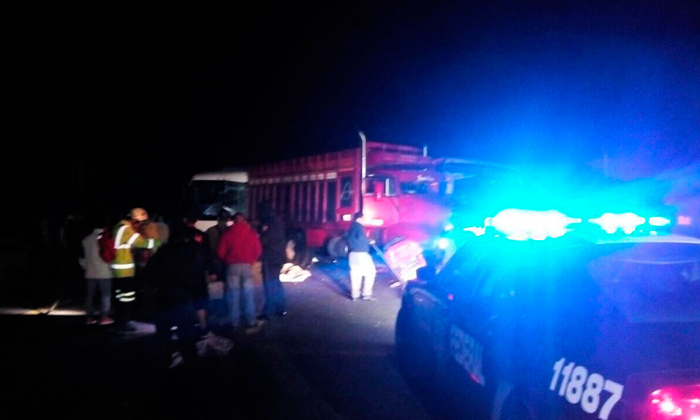 Carambola deja un muerto y 19 lesionados en la Puebla-Orizaba