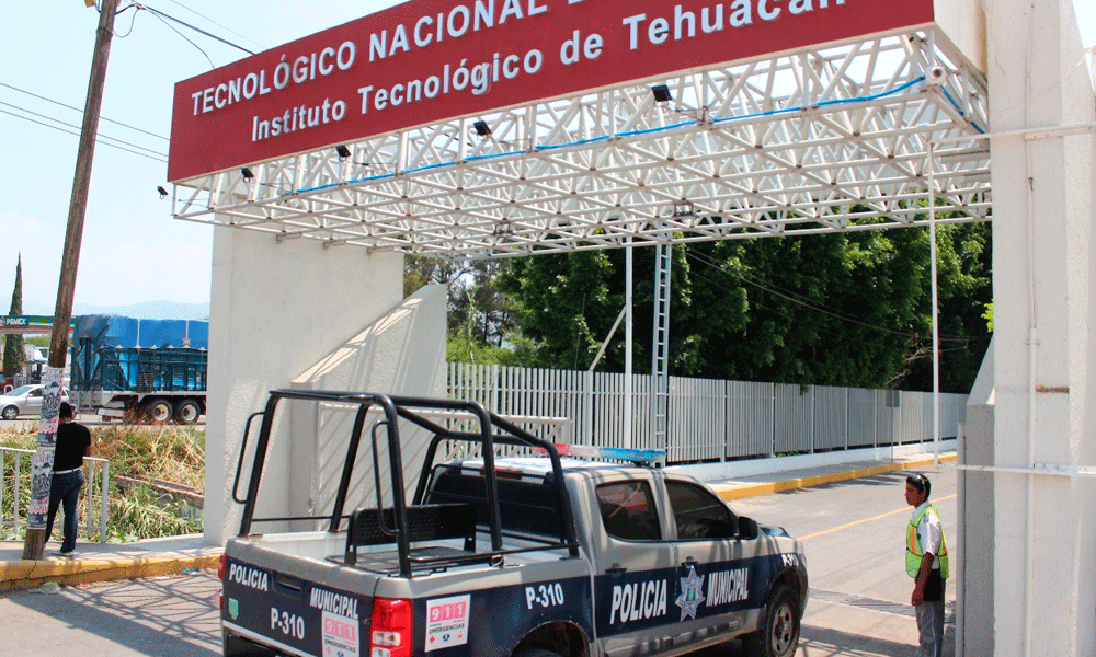 Bomba y amenaza falsa alertan planteles en Tehuacán