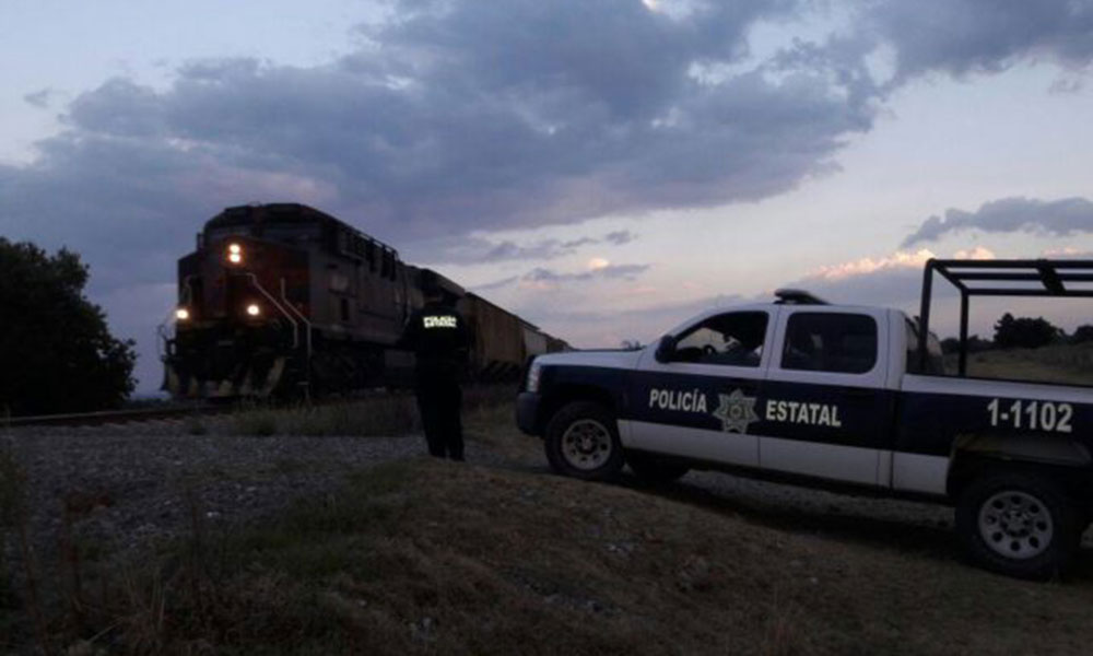 Frustran saqueo al tren