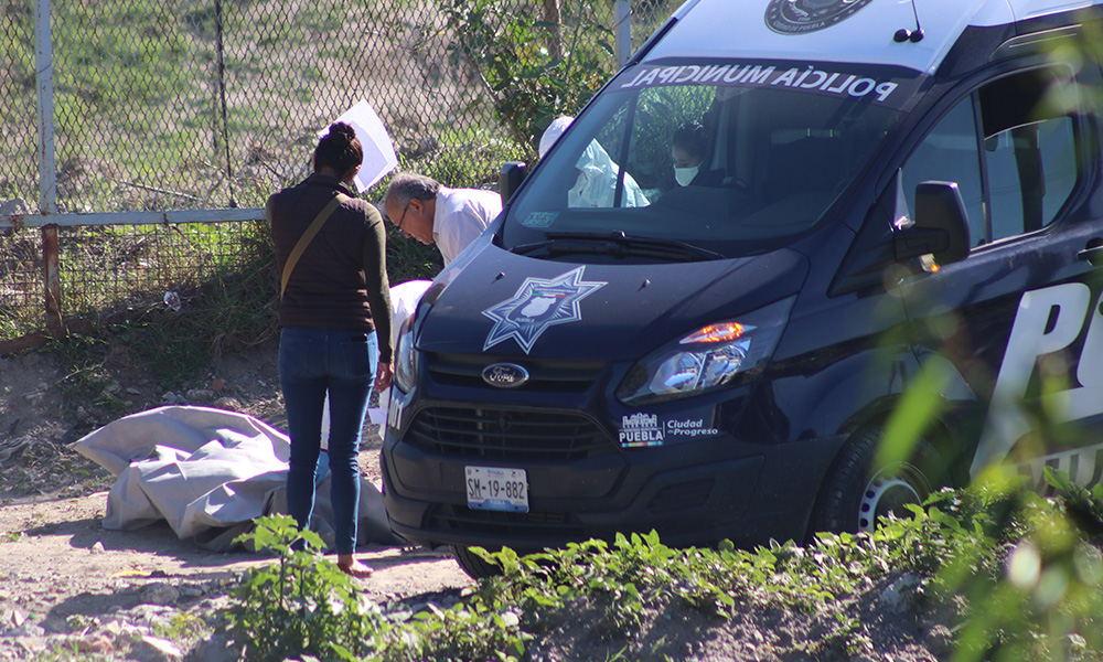 Encuentran decapitado y encajuelado