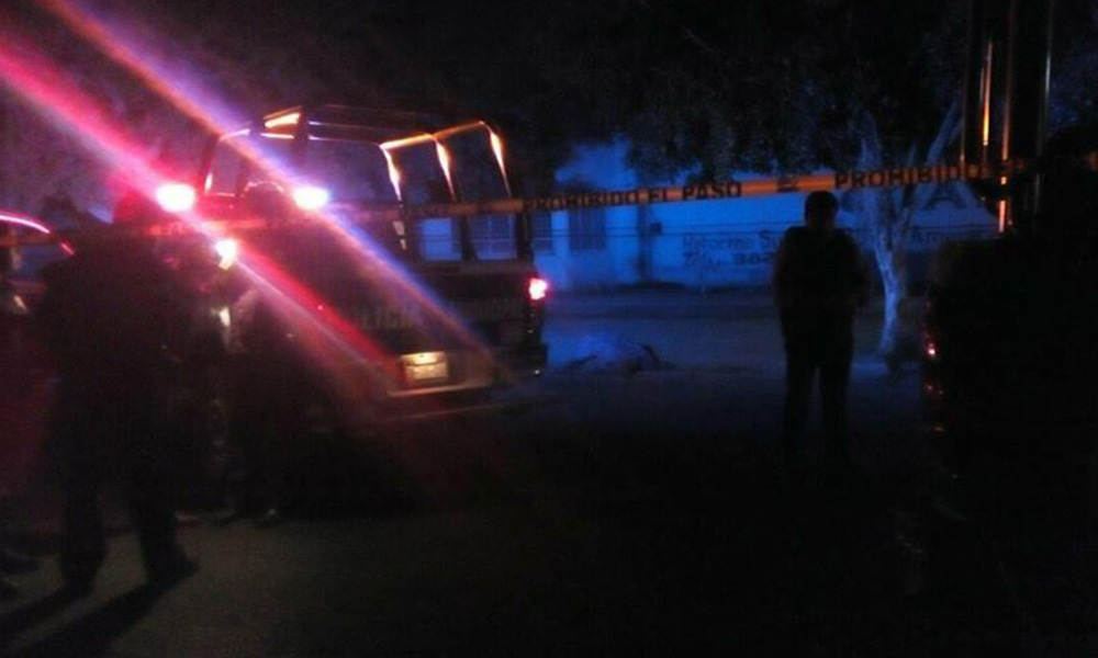 Balean a federales; herido un atacante