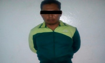 Delatan nervios a “pasajero” armado 