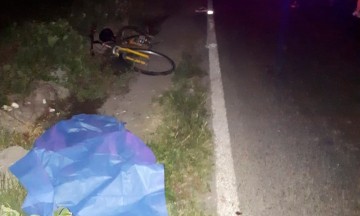 Embisten a ciclista; el responsable huye &nbsp;