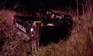 Camioneta  oficial de Coyula atropella a abuelita