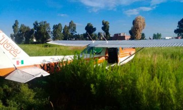 Avioneta aterriza de emergencia en inmediaciones de la UDLAP