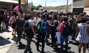 Apuñalan y fallece alumno en Tehuacán