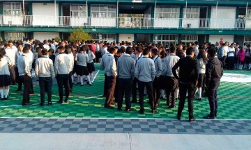 Asaltan escuela en Huauchinango