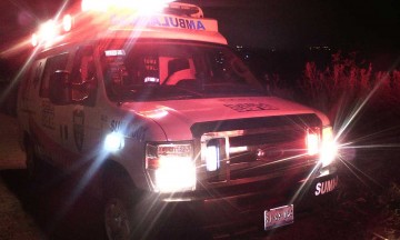 Polic&iacute;as de Coronango asisten parto en el perif&eacute;rico