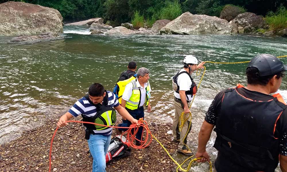 Hallan el cuerpo de un niño arrastrado por el río