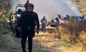 Huachicolero por error; perfora ducto por accidente