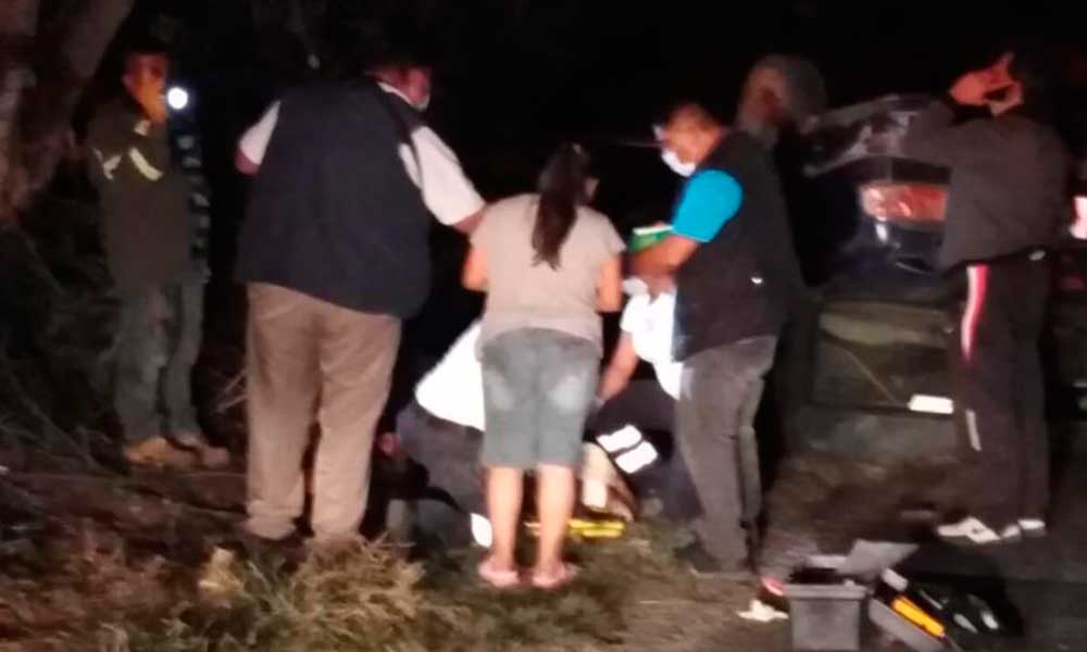 Balean a abuela y nieto en carretera Puebla-Huajuapan