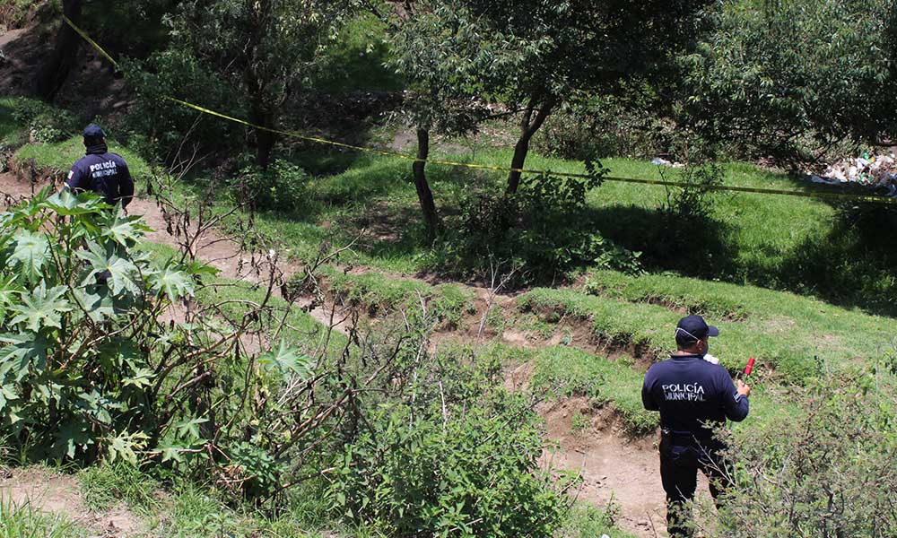 Localizan cuerpo sobre carretera Izúcar-Cuautla