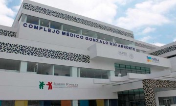 Familia se intoxica con monóxido de carbono; muere un bebé