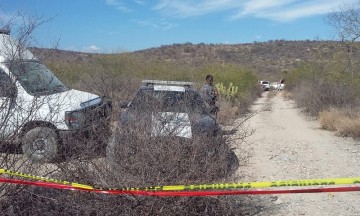 Rescatan dos cadáveres de fosa en Miahuatlán