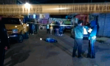 Balean a sujeto en la colonia Tres Cruces