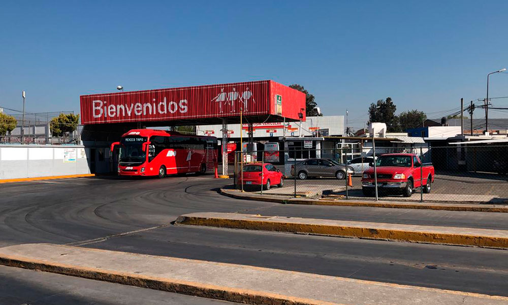Hallan feto en autobús de ADO