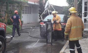 Por pirotecnia, perro huye y causa explosión